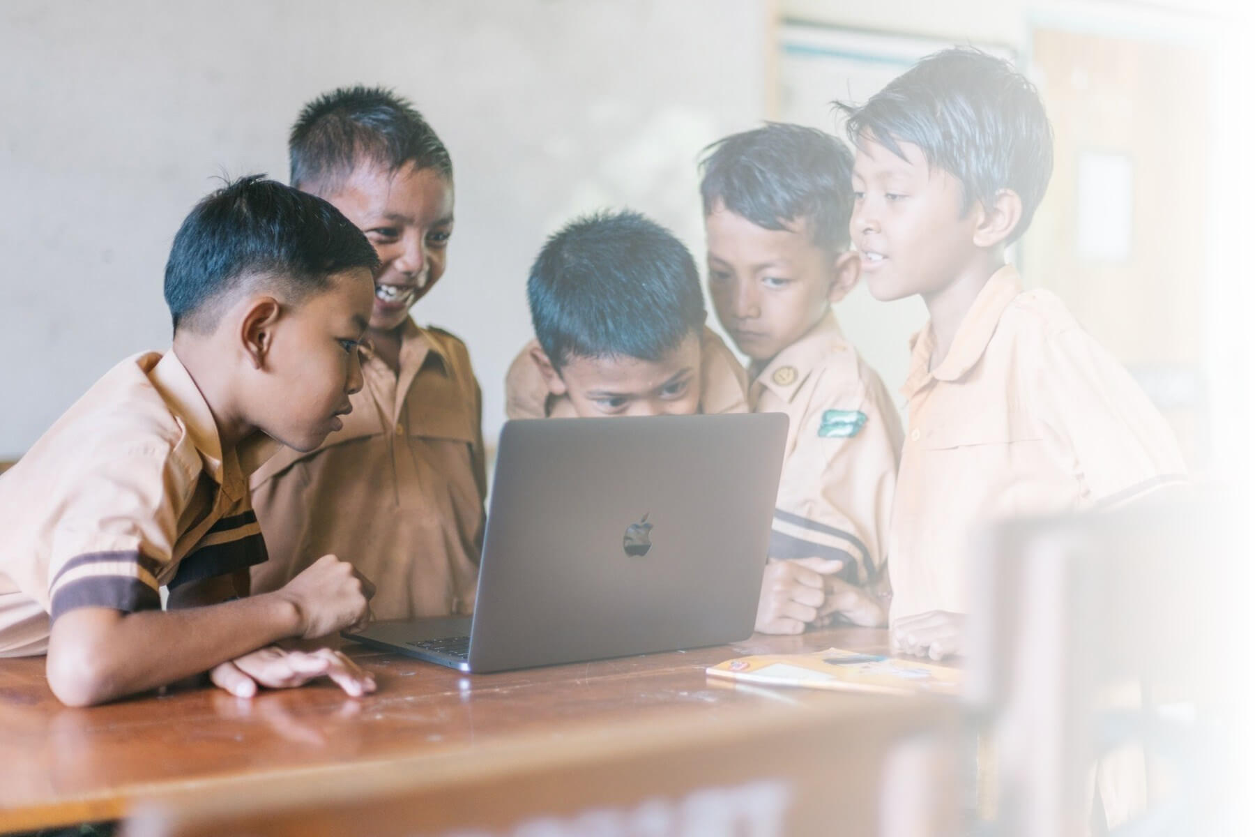 Blended Learning, Internet Self-Efficacy, dan Digital Citizenship di Sekolah Dasar